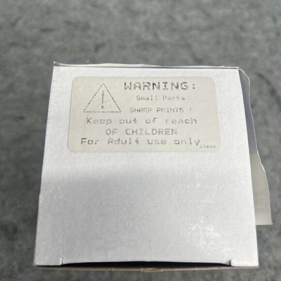 Open Box Mary Maxim Beaded Ornament Kit #5755 April (Diamond) Silver Metallic - Picture 5 of 5